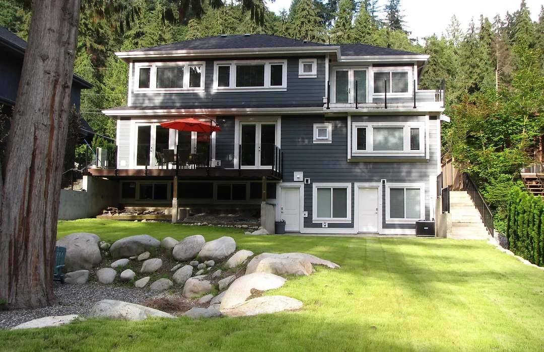 Riverfront Bed And Breakfast-1